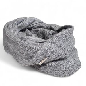 Calvin Klein Gray Knit Infinity Scarf • Cozy Holiday Winter Wrap